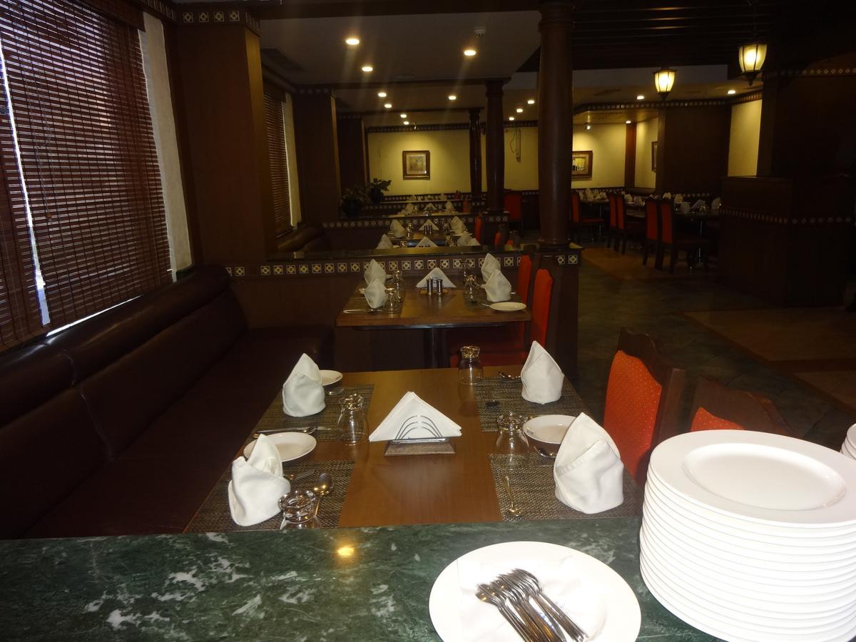 Hotel Grand Palace Chennai Exterior foto